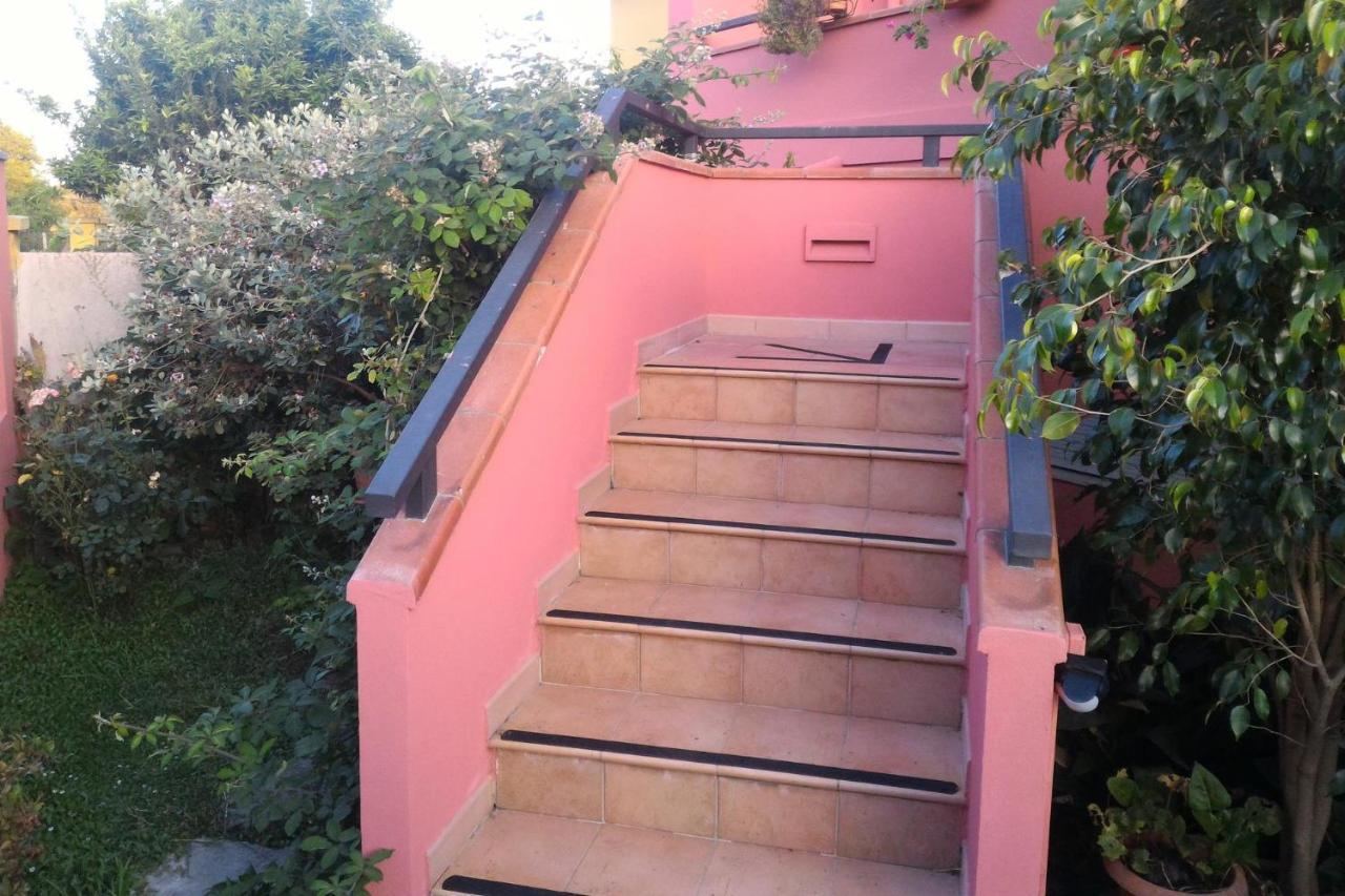 Corona Bed&Breakfast Sardara Exterior foto
