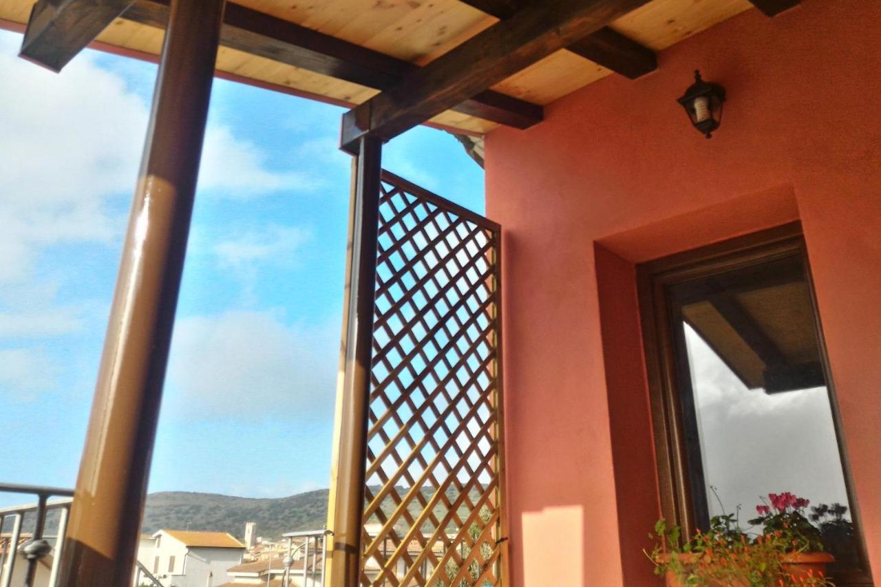 Corona Bed&Breakfast Sardara Exterior foto