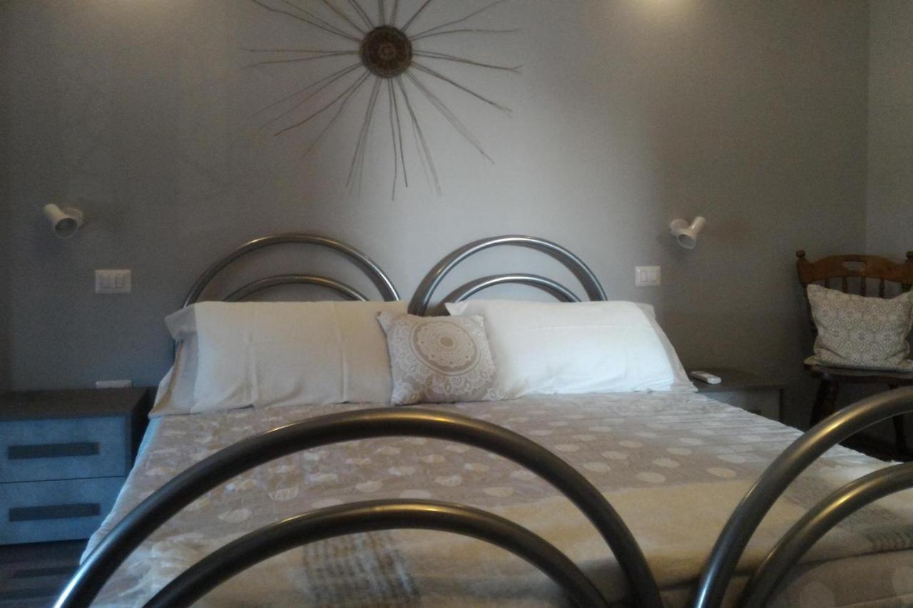Corona Bed&Breakfast Sardara Exterior foto