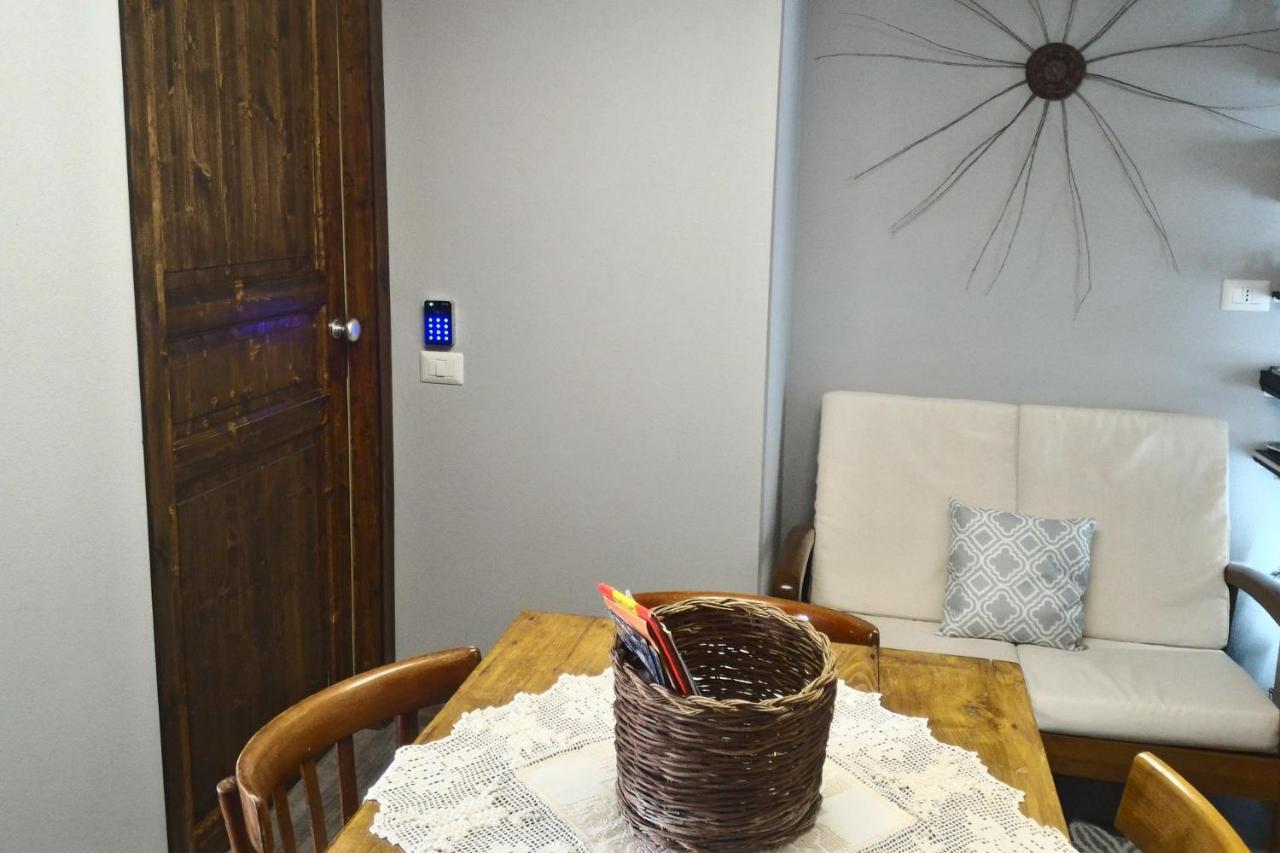 Corona Bed&Breakfast Sardara Exterior foto