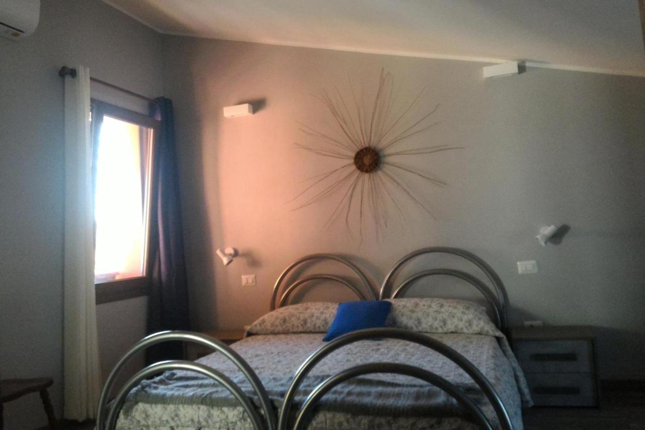 Corona Bed&Breakfast Sardara Exterior foto