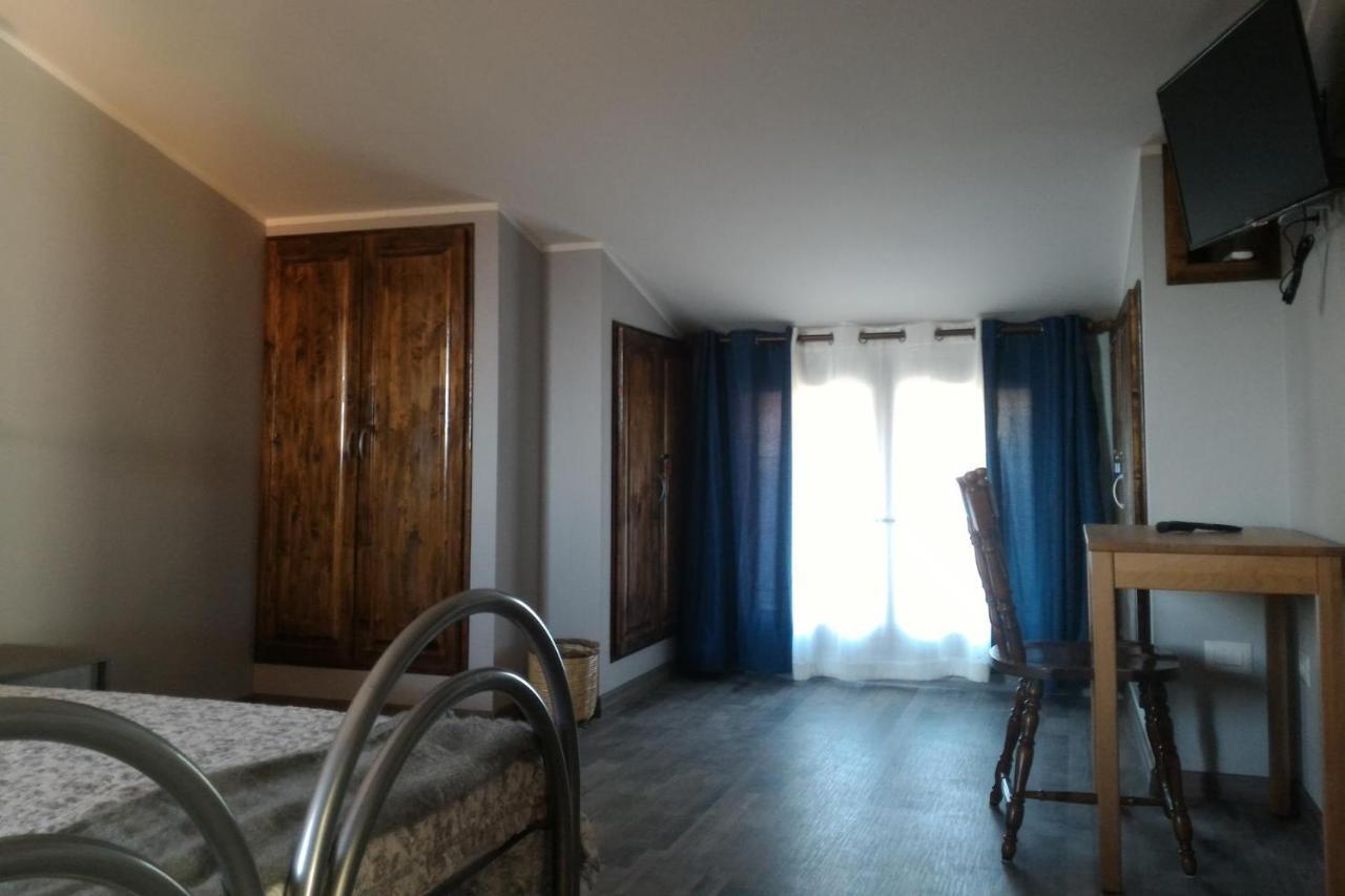 Corona Bed&Breakfast Sardara Exterior foto